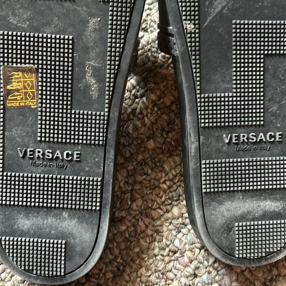 Versace slides - Picture 5 of 14